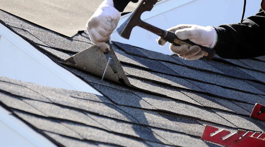 Professional residential roofers in Runnells, IA